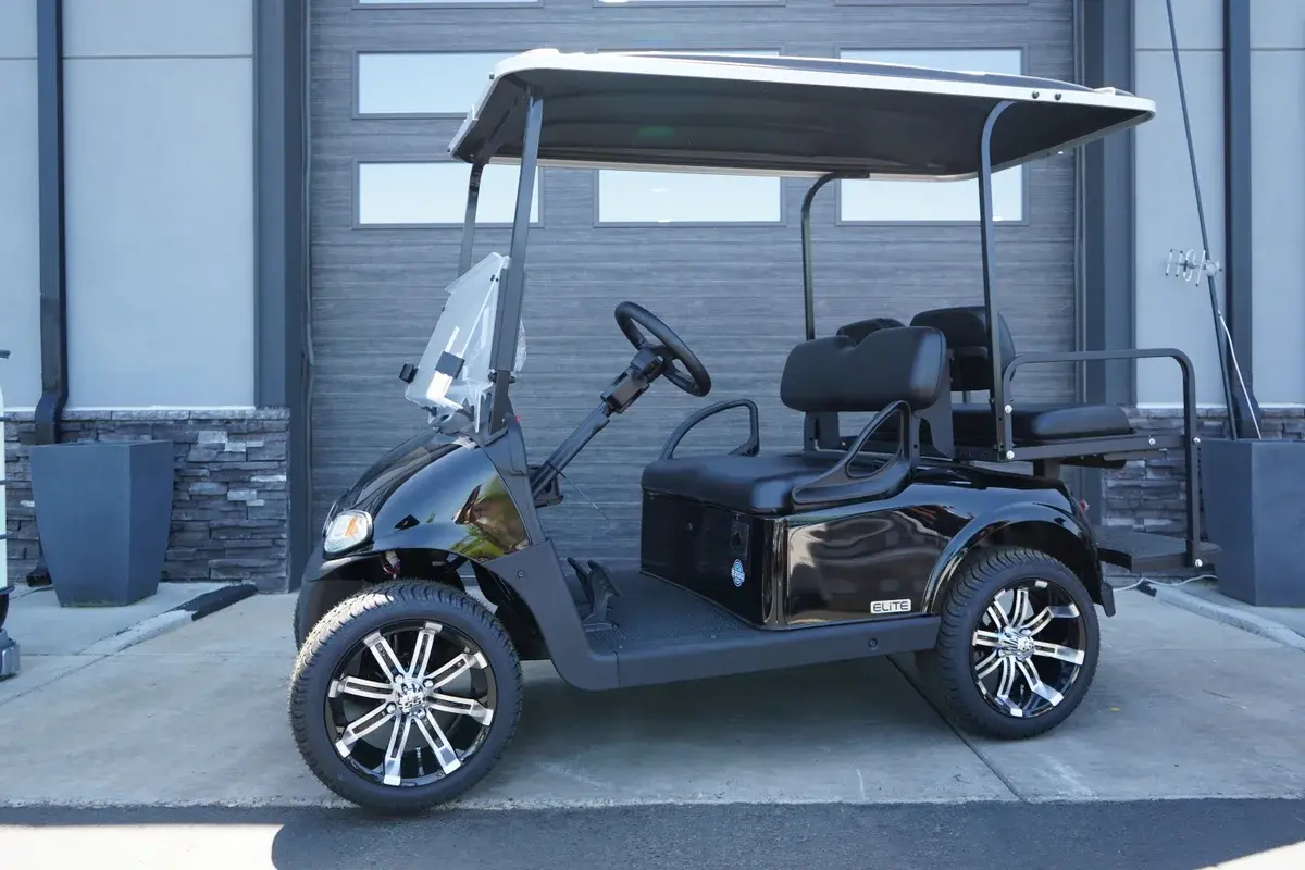 2021 E-Z-GO RXV ELiTE Lithium photo 1