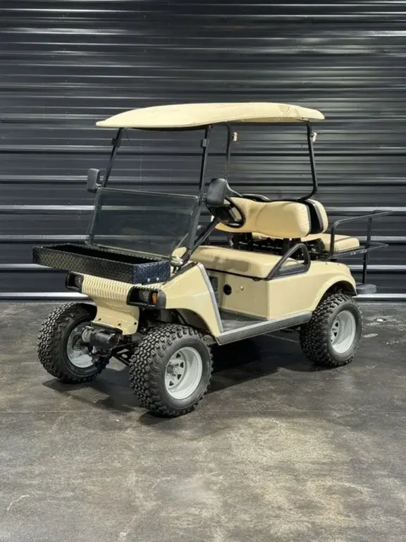 2003 Club Car DS Electric photo 1
