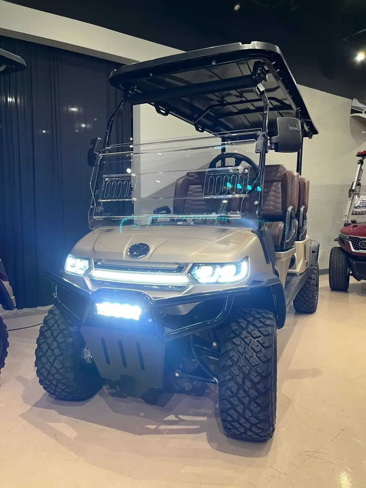 2026 Tara Summit Air 4 Road AIR 4+0 LIFTED WITH REARVIEW MIRROR, LED SIDE MIRRORS, AND REAR COLLAPSIBLE STORAGE photo 1