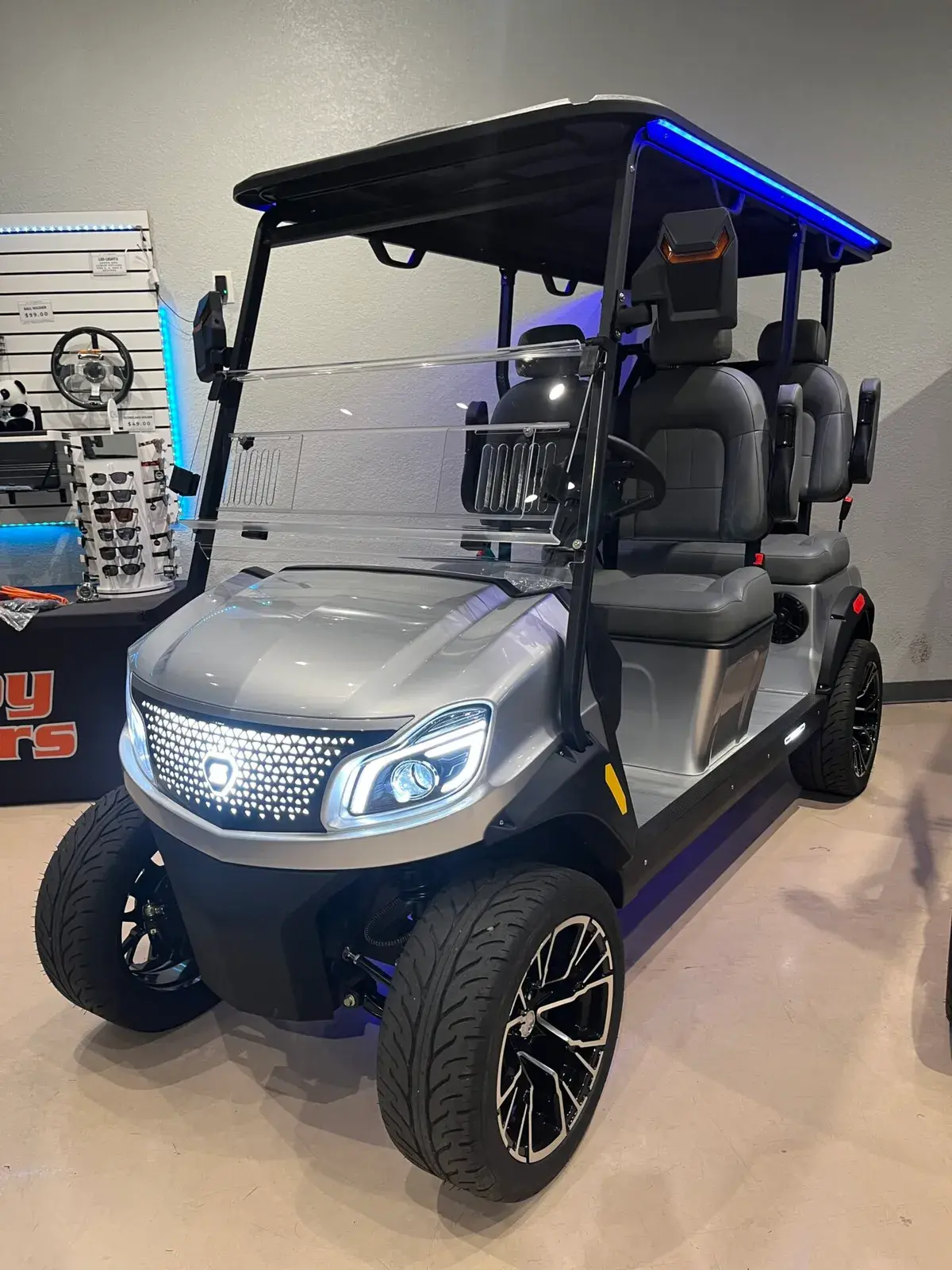 2026 Solana XA 4P 4P WITH 72V LITHIUM ION BATTERY, APPLE CARPLAY, LED, AND MORE! photo 1