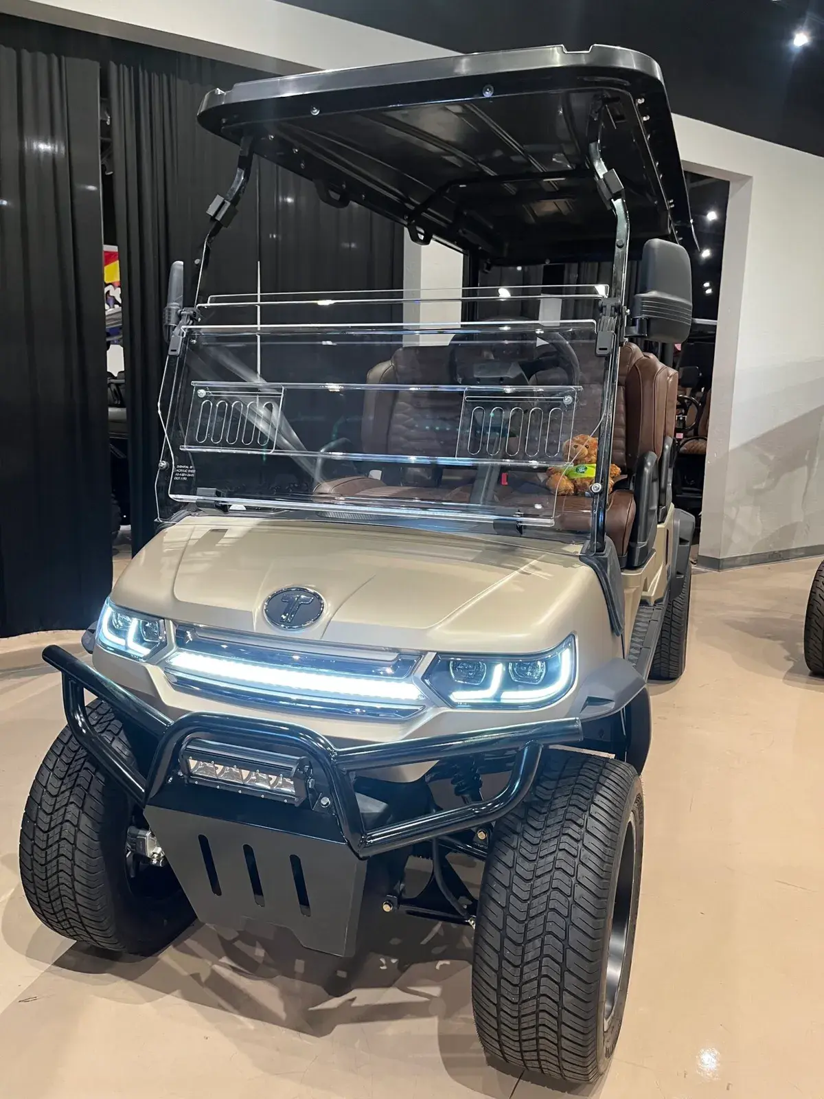 2026 Tara Summit Air 4 Road AIR 4+0 WITH 160AH BATTERY, CUSTOM WHEELS AND TIRES, AND COLLAPSABLE REAR STORAGE photo 1