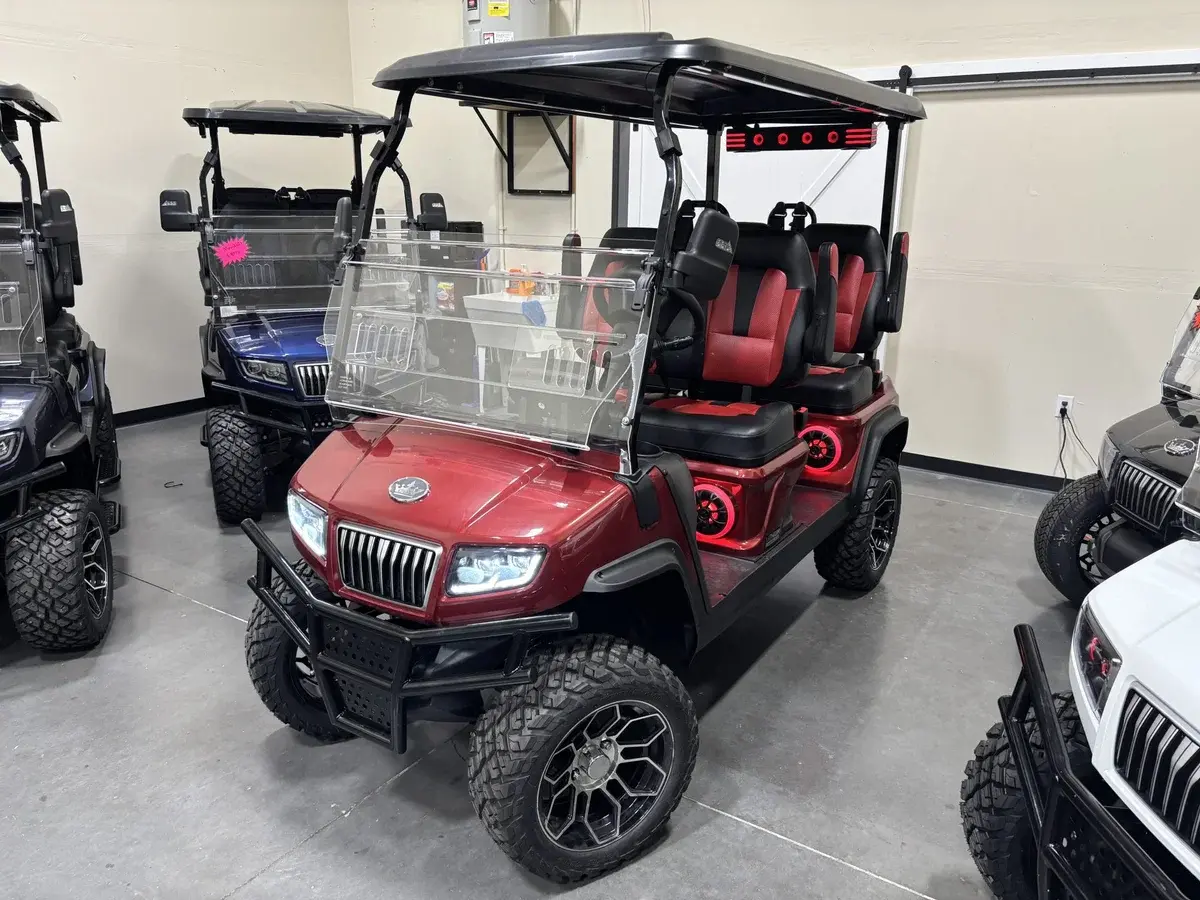 2027 Evolution D5 Ranger 4 PLUS WITH LITHIUM ION BATTERY, APPLE CARPLAY, ELECTRIC MOTOR BRAKE, AND MORE! photo 1