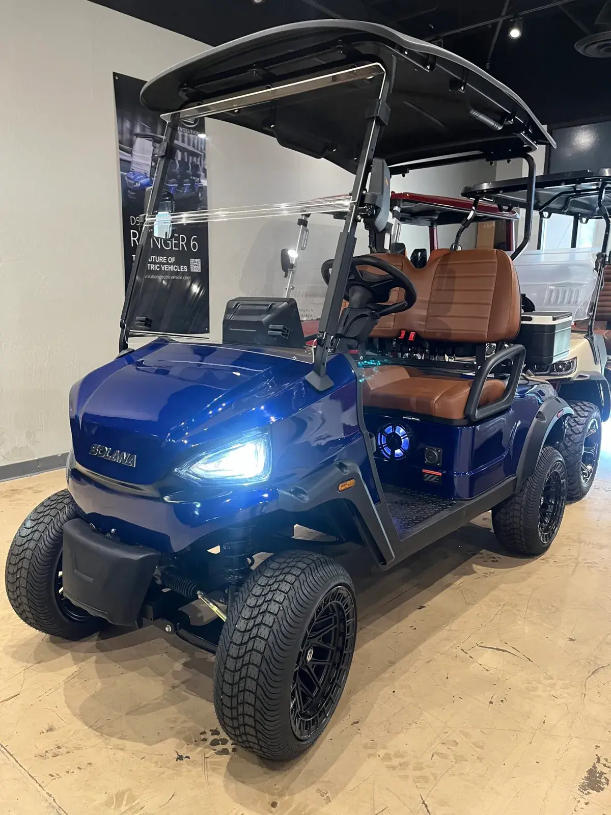 2026 Solana G WITH APPLE CARPLAY, GOLF ACCESSORIES, AND CUSTOM WHEELS AND TIRES photo 1