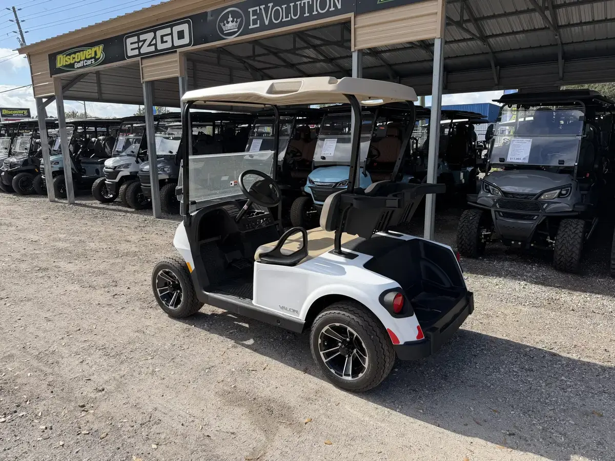 2026 E-Z-GO Valor 48V Electric photo 1