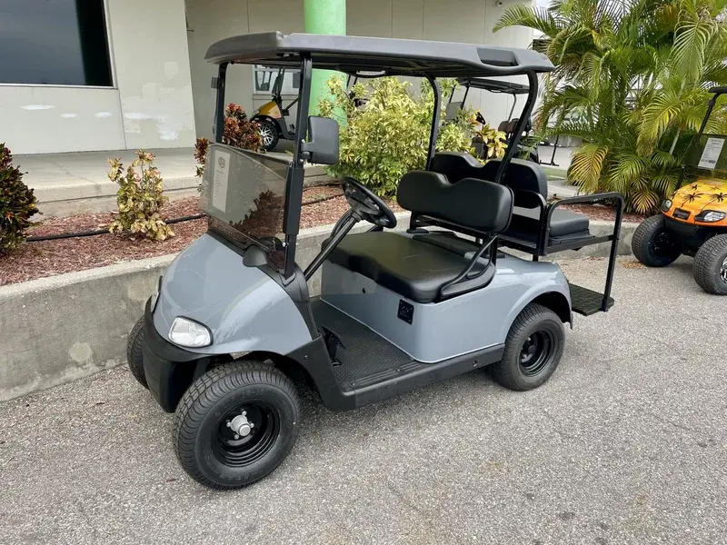 2019 E-Z-GO RXV ELiTE Lithium photo 1