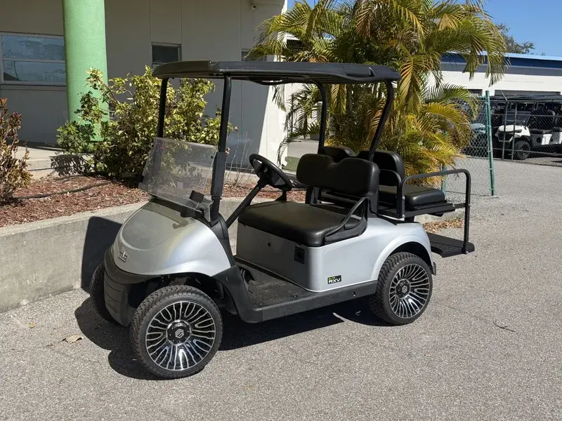 2020 E-Z-GO Freedom ELiTE Lithium photo 1