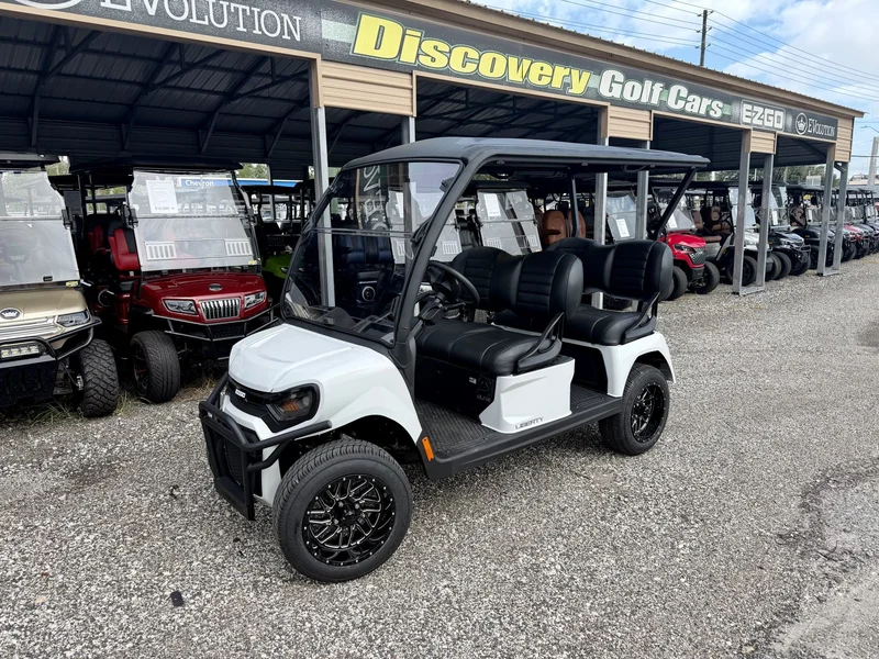 2027 E-Z-GO Liberty ELiTE Lithium photo 1