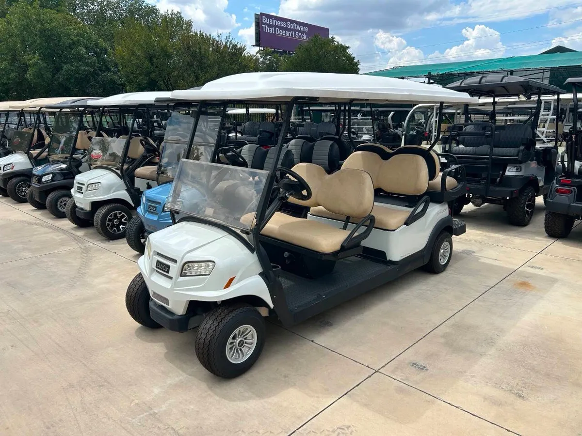2023 Club Car Onward 6 Passenger photo 1