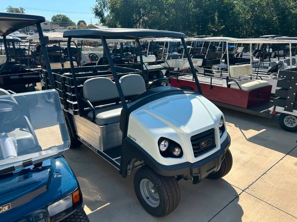 2027 Club Car Carryall photo 1