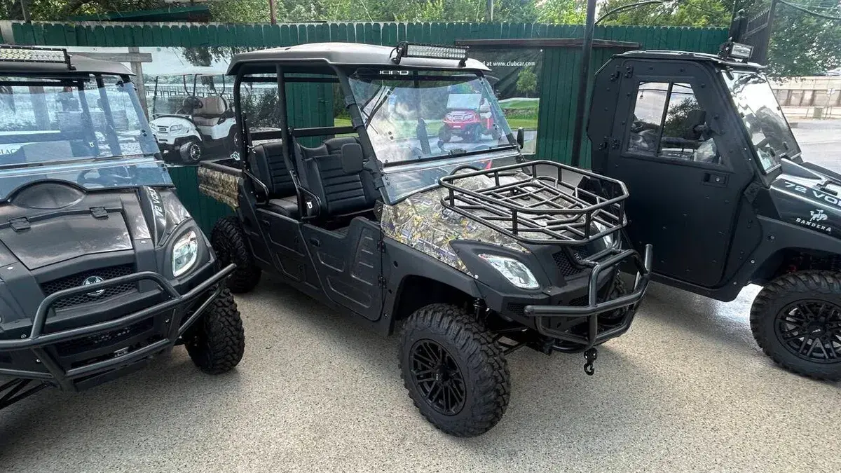 2026 HuntVe Electric Crew 4x4 Lithium EPS 15.3 kW Electric photo 1