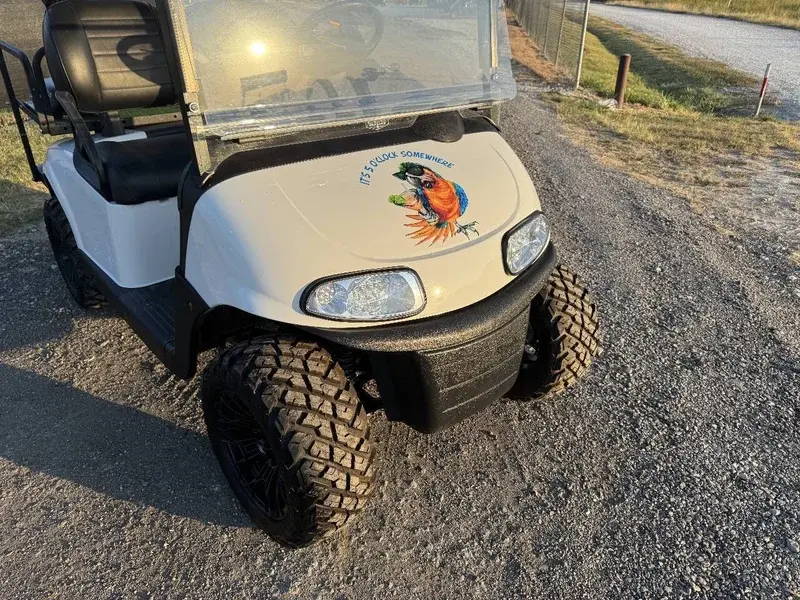 2023 E-Z-GO RXV ELiTE Lithium photo 1
