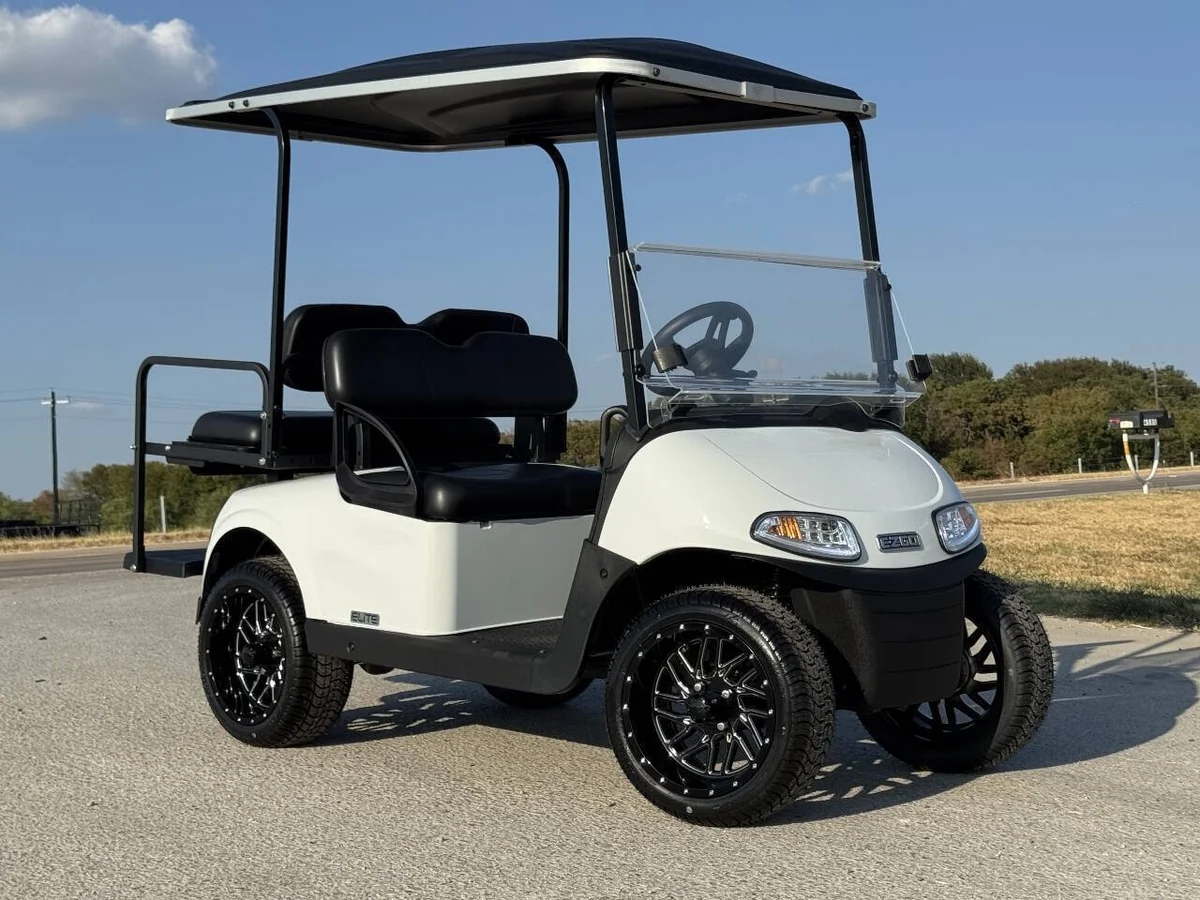 2021 E-Z-GO RXV ELiTE Lithium photo 1