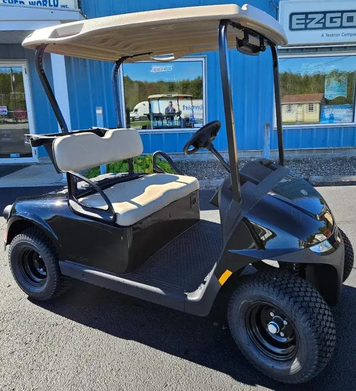 2026 E-Z-GO RXV Valor 2 48 Volt photo 1