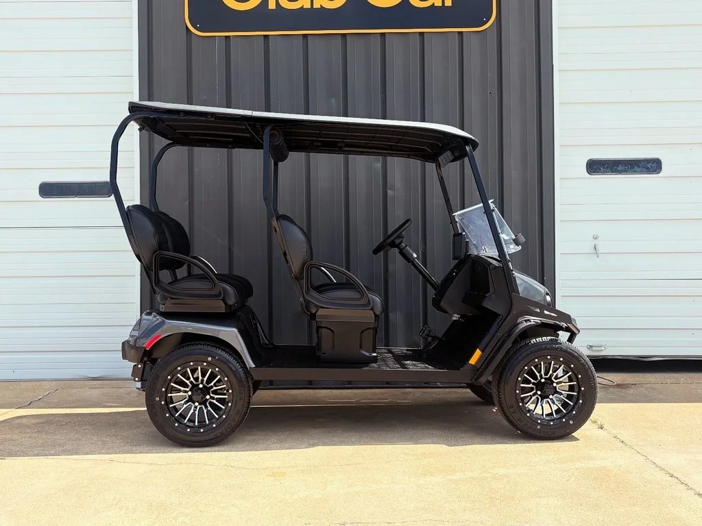 2026 E-Z-GO Liberty ELiTE Lithium photo 1