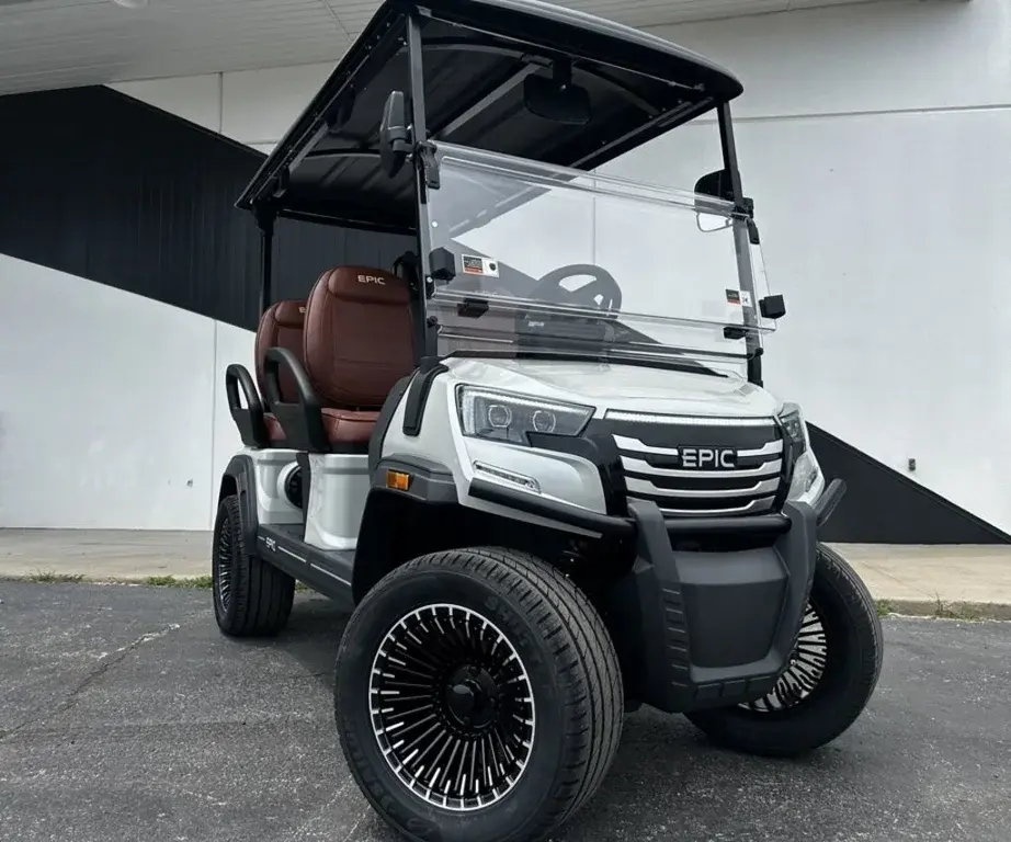 2026 Epic Carts E40FX photo 1