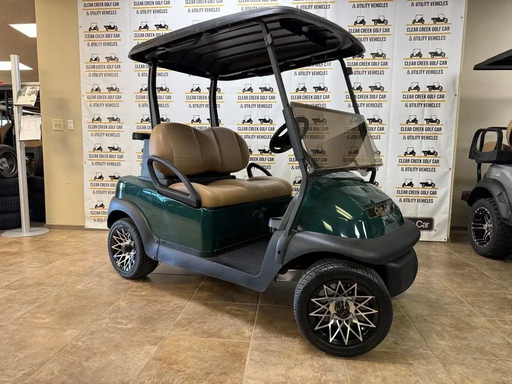 2020 Club Car Precedent Gas photo 1