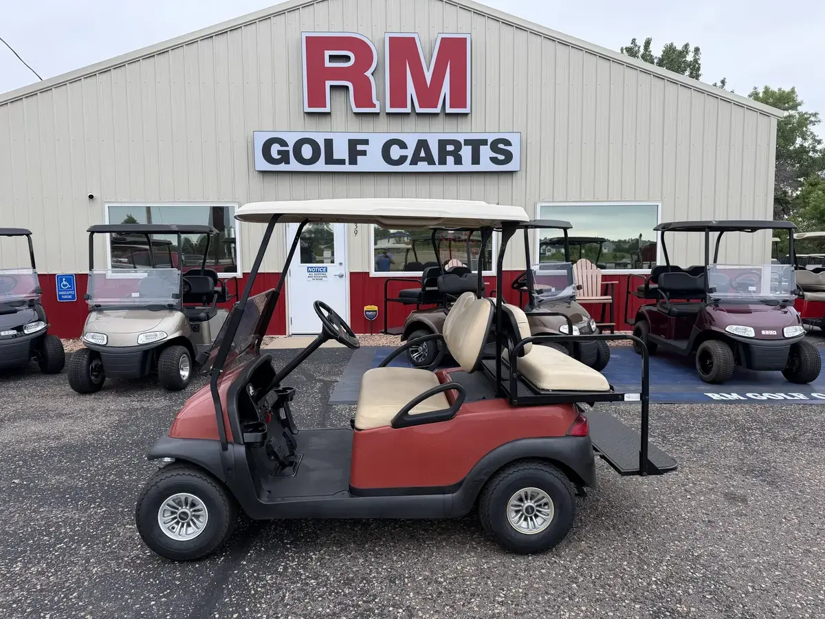 2015 Club Car Precedent Electric photo 1