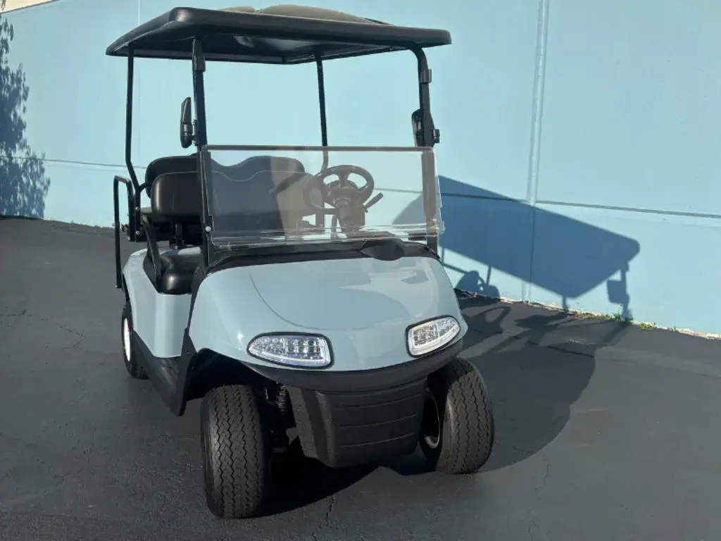 2020 E-Z-GO RXV photo 1