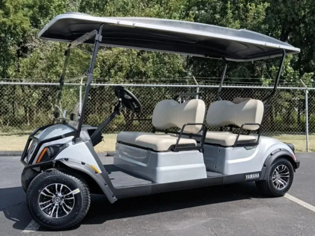 2023 Yamaha Drive2 Concierge® 4 Powertech AC photo 1
