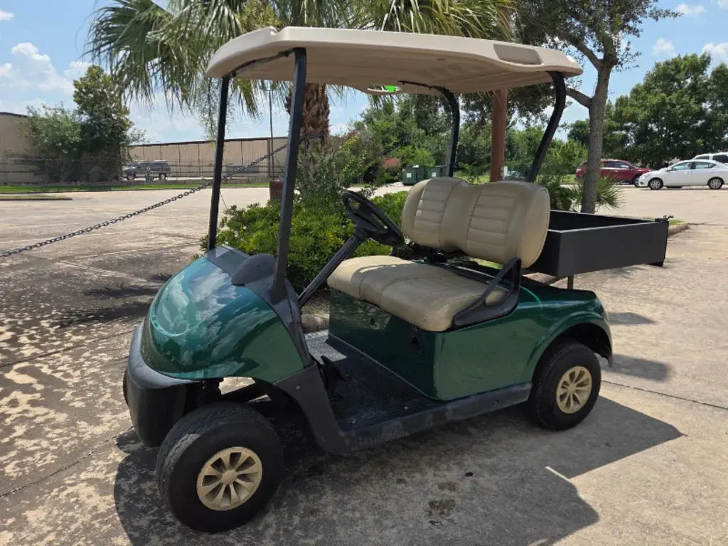 2022 E-Z-GO RXV ELiTE Lithium photo 1