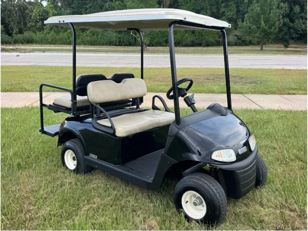 2021 E-Z-GO RXV ELiTE Lithium photo 1
