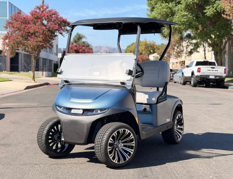 2027 E-Z-GO Freedom ELiTE Lithium photo 1