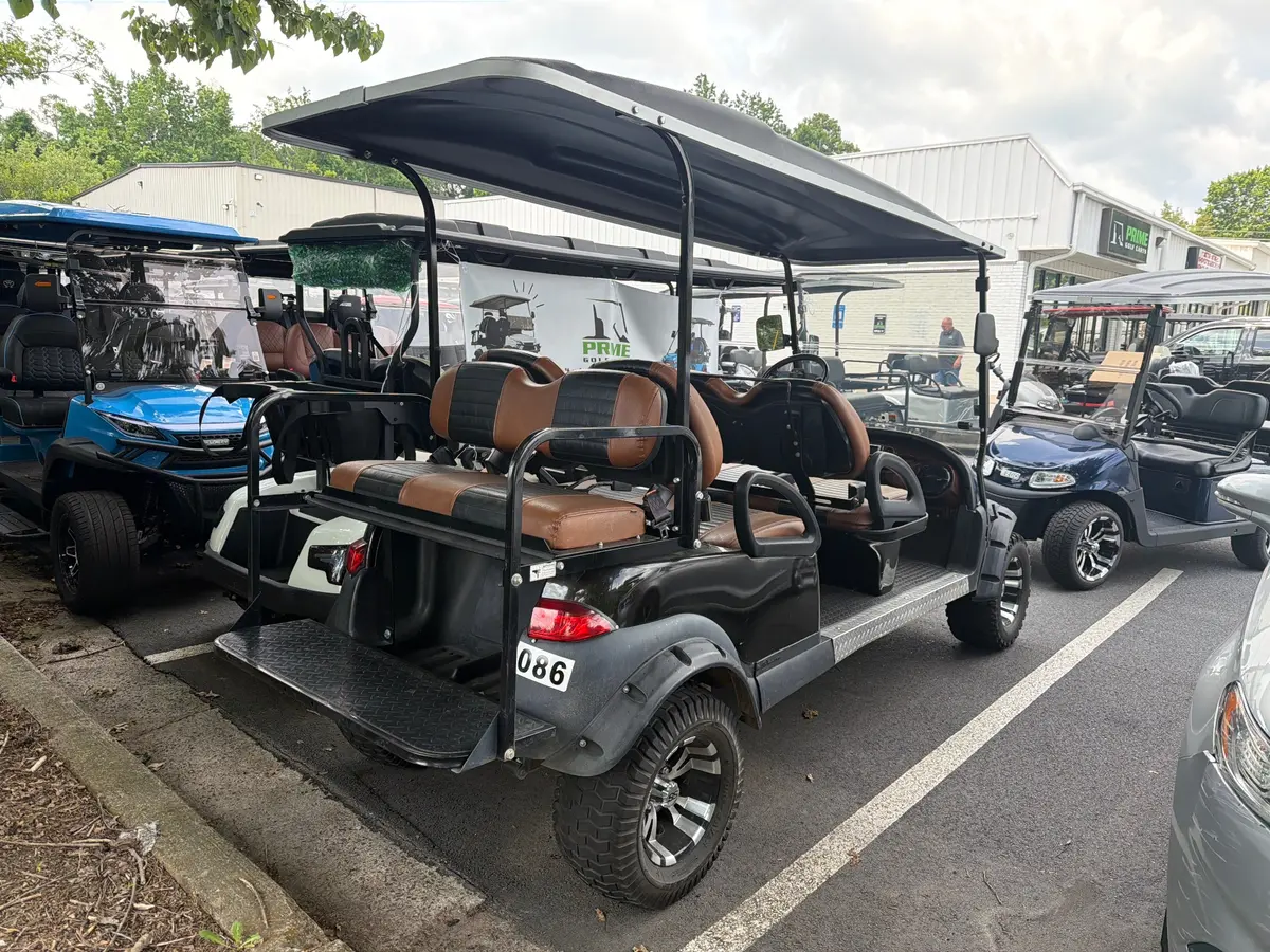 2010 Club Car Precedent photo 1